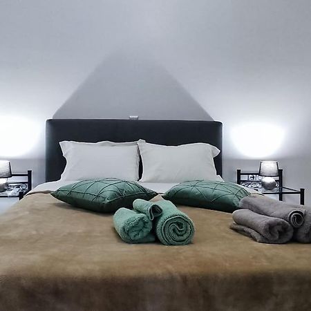 Modern Apartment In Ітея Екстер'єр фото