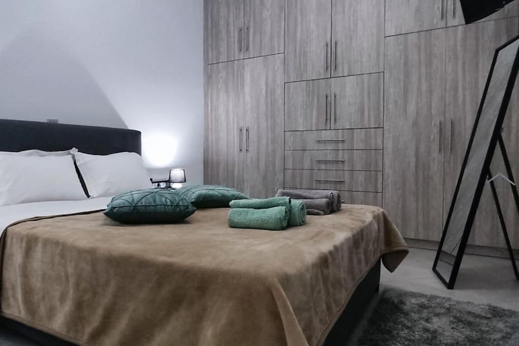 Modern Apartment In Ітея Екстер'єр фото