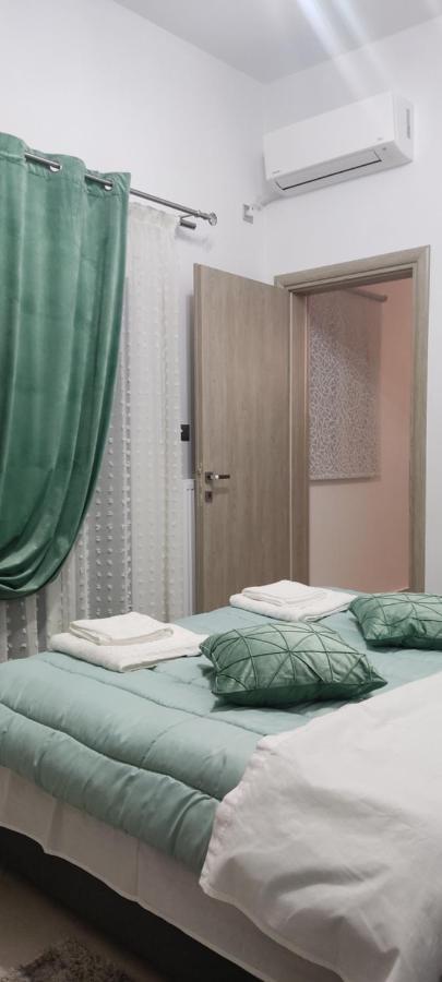 Modern Apartment In Ітея Екстер'єр фото